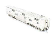Load image into Gallery viewer, HO Brass CIL - Challenger Imports CB&Q - Burlington Route EMD E5 PH-II A/B Set FP 9912A PH II 1960's Scheme