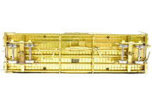 Load image into Gallery viewer, On3 Brass Empire Midland D&RGW - Denver & Rio Grande Western 30' Stock Car