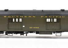 Load image into Gallery viewer, HO NEW Brass TCY - The Coach Yard SP - Southern Pacific Heavyweight Baggage Car "Daylight/Starlight" Class 70-B-7 FP #6082