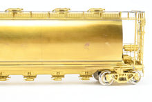 Load image into Gallery viewer, O Brass OMI - Overland Models, Inc. Wabash/N&W - Norfolk & Western/IT - Illinois Terminal HC-60 Cylindrical Covered Hopper