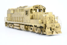 Load image into Gallery viewer, O Brass CON OMI - Overland Models Inc. AT&SF - Santa Fe ALCO DL-600B RSD-15 Low Hood