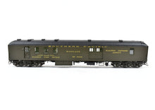 Load image into Gallery viewer, HO NEW Brass TCY - The Coach Yard SP - Southern Pacific Heavyweight RPO/Baggage Car "Daylight/Starlight" Class 70-BP-30-3 FP #5066