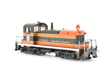 Load image into Gallery viewer, HO Brass PSC - Precision Scale Co. GN - Great Northern EMC/EMD SW-1 Phase III Intermediate FP #79