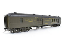 Load image into Gallery viewer, HO NEW Brass TCY - The Coach Yard SP - Southern Pacific Heavyweight RPO/Baggage Car "Daylight/Starlight" Class 70-BP-30-3 FP #5066