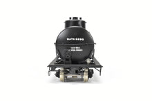 Load image into Gallery viewer, HO Brass PSC - Precision Scale Co. Various Roads 16,000 Gallon Tank Car F/P Decaled Gulf Oil Corporation