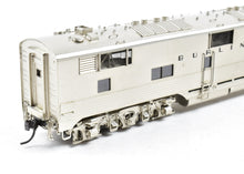 Load image into Gallery viewer, HO Brass CIL - Challenger Imports CB&Q - Burlington Route EMD E5 PH-II A/B Set FP 9912A PH II 1960's Scheme