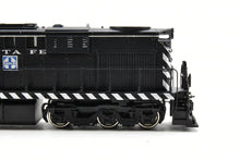 Load image into Gallery viewer, HO Brass Key Imports ATSF - Santa Fe RSD-15 (DL-600B) Low-Hood CS #69 FP But Un-Numbered