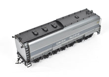 Load image into Gallery viewer, HO Brass Key Imports UP - Union Pacific 4-8-4 FEF-2 Oil Two-Tone Grey No. 825 CS #59