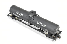 Load image into Gallery viewer, HO Brass PSC - Precision Scale Co. Various Roads 16,000 Gallon Tank Car F/P Decaled Sun Oils