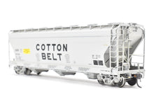 Load image into Gallery viewer, HO Brass OMI - Overland Models, Inc. SSW - Cotton Belt ACF 3-Bay Centerflow 4650 Covered Hopper w/ 6 Round Hatches,CP No. 78749