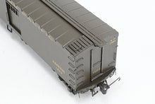 Load image into Gallery viewer, HO Brass W&R - W&R Enterprises NP - Northern Pacific Express Boxcar 5’ Door #1890 - 1899 Version 2 Factory Painted Pullman Green No. 1890