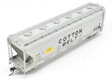 Load image into Gallery viewer, HO Brass OMI - Overland Models, Inc. SSW - Cotton Belt ACF 3-Bay Centerflow 4650 Covered Hopper w/ 6 Round Hatches,CP No. 78749