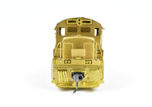 Load image into Gallery viewer, HO Brass Oriental Limited Various Roads GE U-25B 2500 HP Low Hood intermediate