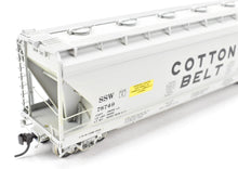 Load image into Gallery viewer, HO Brass OMI - Overland Models, Inc. SSW - Cotton Belt ACF 3-Bay Centerflow 4650 Covered Hopper w/ 6 Round Hatches,CP No. 78749