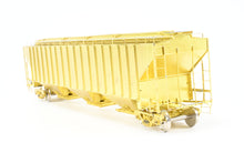 Load image into Gallery viewer, O Brass OMI - Overland Models, Inc. Various Roads Pullman Standard Covered Hopper 4750 Cubic Ft