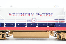 Load image into Gallery viewer, HO Bowser "Executive Line" SP - Southern Pacific GE U-25B FP No. 6800 Bicentennial Scheme