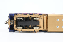 Load image into Gallery viewer, HO Bowser "Executive Line" SP - Southern Pacific GE U-25B FP No. 6800 Bicentennial Scheme