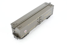 Load image into Gallery viewer, HO Brass W&R - W&R Enterprises NP - Northern Pacific Express Reefer #1800 - 1889 Version 2 Factory Painted Pullman Green Small Herald No. 1835