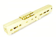 Load image into Gallery viewer, HO Brass Oriental Limited NP - Northern Pacific North Coast Limited Dome Coach #550