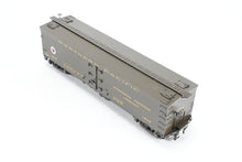 Load image into Gallery viewer, HO Brass W&R - W&R Enterprises NP - Northern Pacific Express Reefer #1800 - 1889 Version 2 Factory Painted Pullman Green Small Herald No. 1835