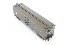 Load image into Gallery viewer, HO Brass W&R - W&R Enterprises NP - Northern Pacific Express Reefer #1800 - 1889 Version 2 Factory Painted Pullman Green Small Herald No. 1835