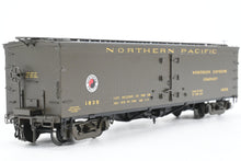 Load image into Gallery viewer, HO Brass W&R - W&R Enterprises NP - Northern Pacific Express Reefer #1800 - 1889 Version 2 Factory Painted Pullman Green Small Herald No. 1835