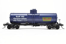 Load image into Gallery viewer, HO Brass OMI - Overland Models, Inc. UTLX - Union Tank Lines 10,000 Gallon Tank Car FP for the Gulf Oil Company