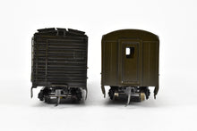 Load image into Gallery viewer, HO Brass NPP - Nickel Plate Products GN - Great Northern 2-Car Passenger Set CP