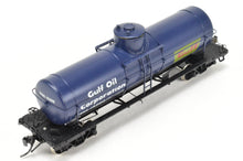 Load image into Gallery viewer, HO Brass OMI - Overland Models, Inc. UTLX - Union Tank Lines 10,000 Gallon Tank Car FP for the Gulf Oil Company