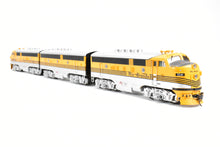 Load image into Gallery viewer, O Scale MTH - Mike's Train House Premier Plastic/Diecast D&RGW - Denver & Rio Grande Western EMD F-3 A-B-A Set FP 2-Rail