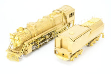 Load image into Gallery viewer, O Brass CON Oriental Limited GN - Great Northern O-8 2-8-2 Vestibule Cab Version