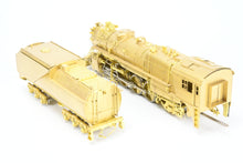 Load image into Gallery viewer, O Brass CON Oriental Limited GN - Great Northern O-8 2-8-2 Vestibule Cab Version