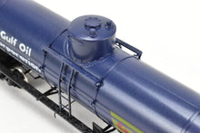 Load image into Gallery viewer, HO Brass OMI - Overland Models, Inc. UTLX - Union Tank Lines 10,000 Gallon Tank Car FP for the Gulf Oil Company