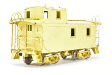 Load image into Gallery viewer, HO Brass W&R Enterprises NP - Northern Pacific 24' Wood Caboose #1700 Series