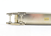 Load image into Gallery viewer, HO Brass NPP - Nickel Plate Products CB&Q - Burlington Route Pioneer Zephyr Add-On Coach No. 500