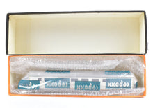 Load image into Gallery viewer, HO Brass NPP - Nickel Plate Products CB&Q - Burlington Route Pioneer Zephyr Add-On Coach No. 500