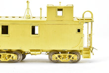 Load image into Gallery viewer, HO Brass W&R Enterprises NP - Northern Pacific 24' Wood Caboose #1700 Series