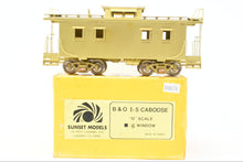 Load image into Gallery viewer, O Brass Sunset Models B&O - Baltimore & Ohio I-5 Caboose 6-Window Version
