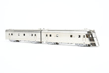 Load image into Gallery viewer, HO Brass Oriental Limited CB&Q - Burlington Route EMC EA/EB Silver King and Silver Queen Set Plated