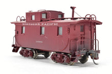 Load image into Gallery viewer, HO Brass PFM - United NP - Northern Pacific Wood Caboose CP #1689 WRONG BOX