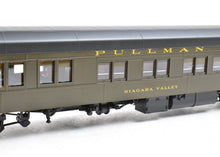 Load image into Gallery viewer, HO Brass CON TCY - The Coach Yard NYC - New York Central HW Mid Train Solarium Lounge FP "Niagara Valley"