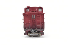 Load image into Gallery viewer, HO Brass PFM - United NP - Northern Pacific Wood Caboose CP #1689 WRONG BOX