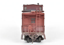 Load image into Gallery viewer, HO Brass OMI - Overland Models, Inc. CRI&P - Rock Island Wood Caboose #17719