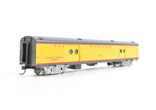 Load image into Gallery viewer, HO Brass Soho MILW - Milwaukee Road #1335 Baggage Custom Painted