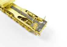 Load image into Gallery viewer, HO Brass Railworks Ltd PRR - Pennsylvania Railroad "Queen Mary" FW-1 & FD-2 Depressed Center or Thru Well Flat Car