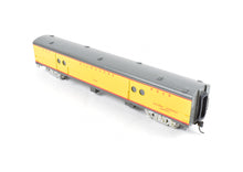 Load image into Gallery viewer, HO Brass Soho MILW - Milwaukee Road #1335 Baggage Custom Painted