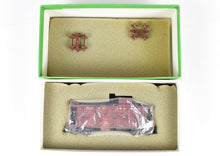 Load image into Gallery viewer, HO Brass OMI - Overland Models, Inc. CRI&P - Rock Island Wood Caboose #17719