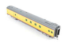 Load image into Gallery viewer, HO Brass Soho MILW - Milwaukee Road #1314 Baggage-Dorm Custom Painted