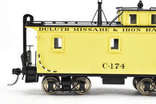 Load image into Gallery viewer, HO Brass PFM - SKI DM&IR - Duluth Missabe & Iron Range Wood Caboose FP No. C-174