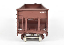 Load image into Gallery viewer, HO Brass Sunset Models UP - Union Pacific 4-Bay Open Hopper No. 37199 CP